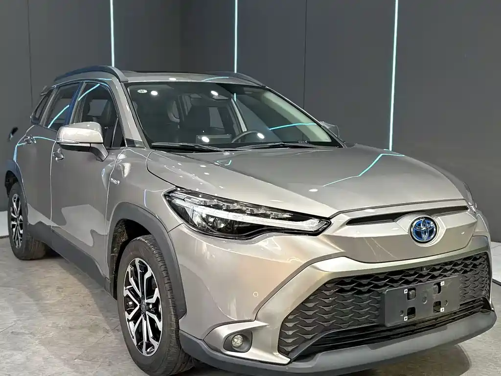 Frontlander 2.0 L Smart e-Hybrid Dual Engine Distinguished
