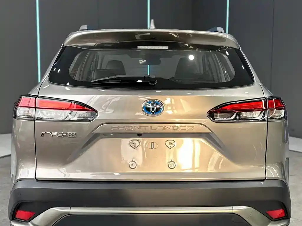 Frontlander 2.0 L Smart e-Hybrid Dual Engine Distinguished