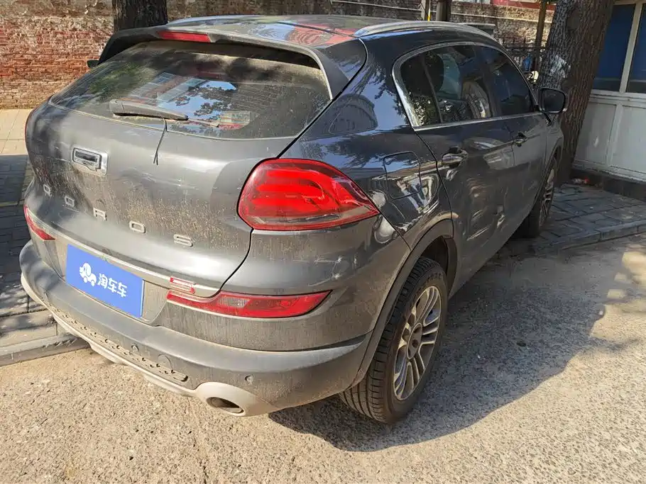 Qoros 5 观致5 2017款 1.6 T 自动尊贵型
