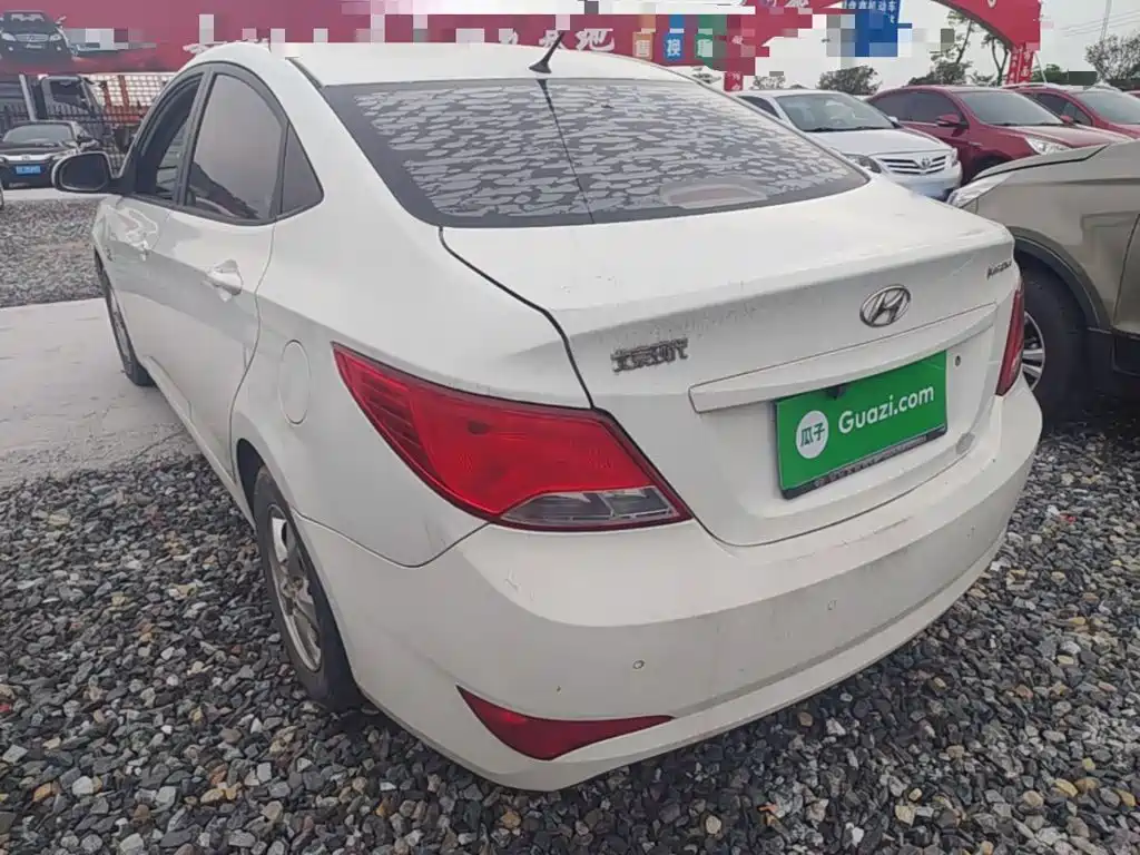 Accent 1.4 L Manual Intelligent GLS