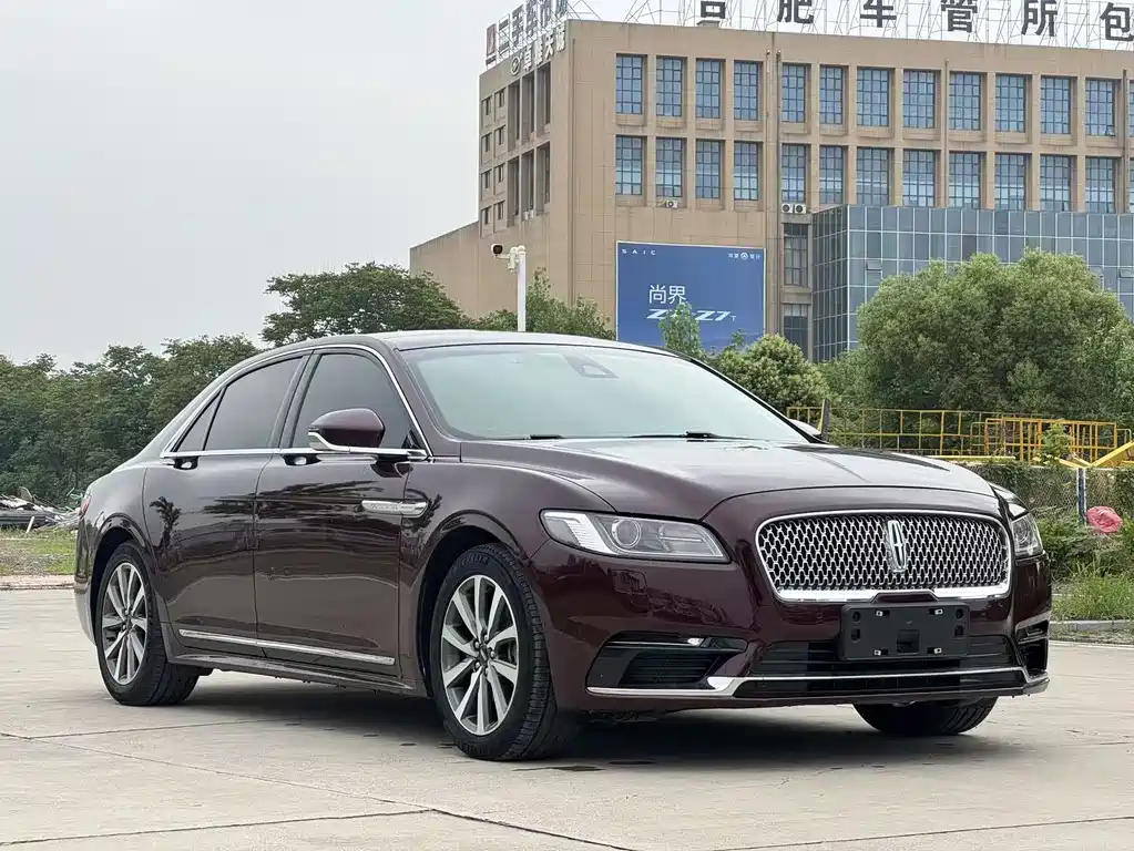Lincoln Continental 2.0 T 2 WD Premium