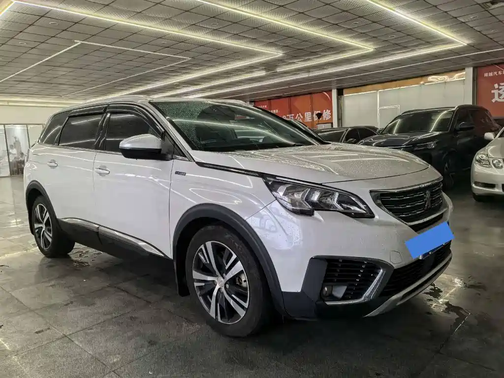 Peugeot 5008 380 THP 7-seat Elite