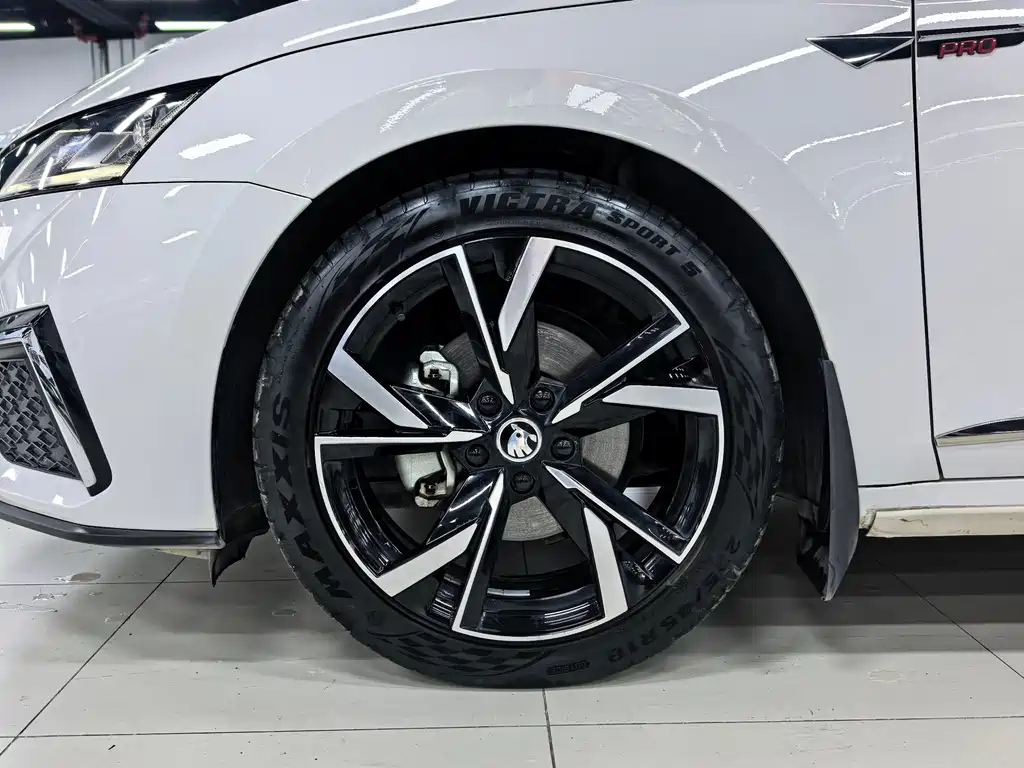 Octavia PRO TSI280 Luxury Enjoyment