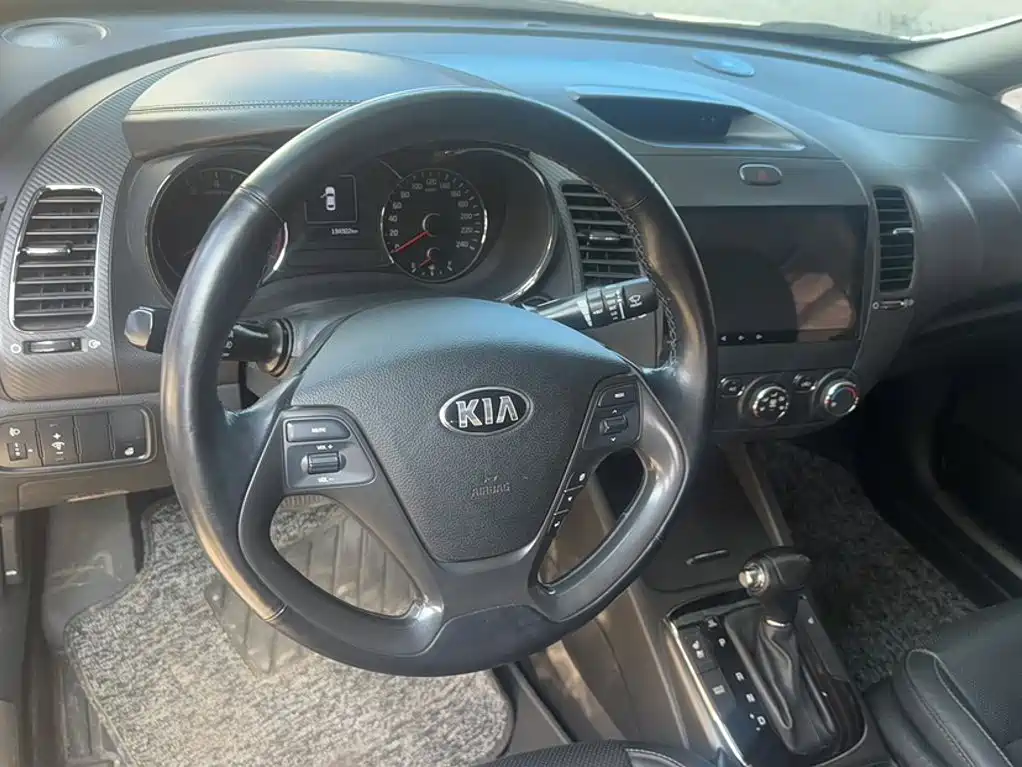 Kia K3 1.6 L Auto GLS