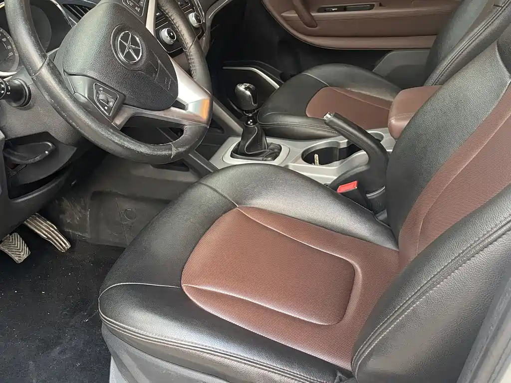 Refine S5 1.5 T Manual Luxury Sport