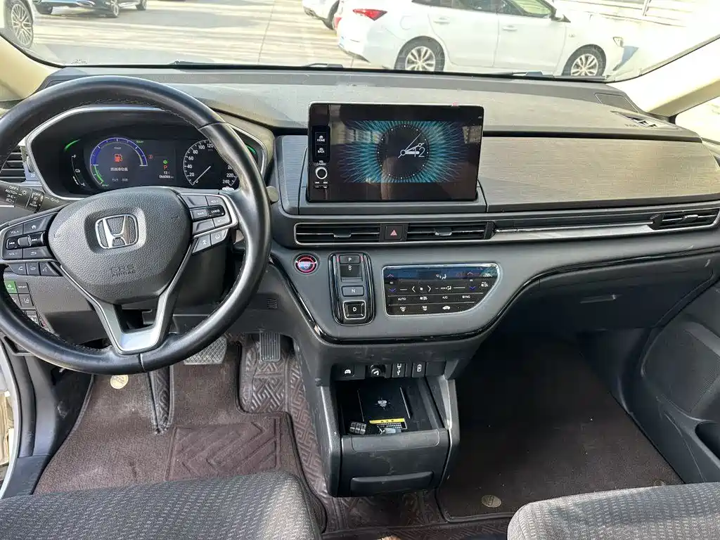 Elysion 2.0 L e:HEV Comfort