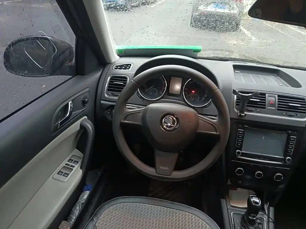 Yeti 1.4 TSI DSG Forward
