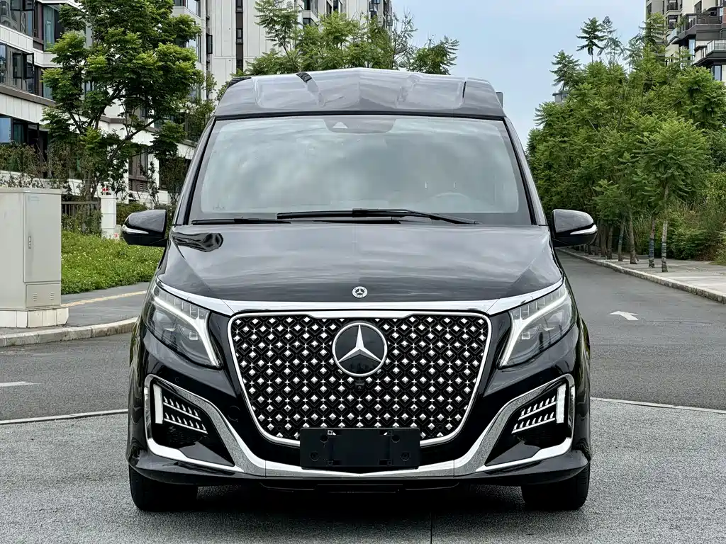 Jinguan V-Class 2.0 T