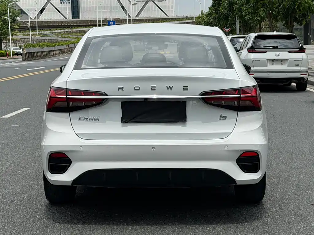 Roewe i5 1.5 L CVT Peace of Mind