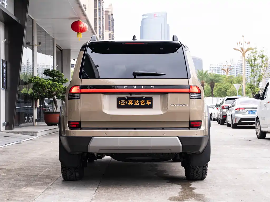 Lexus GX OVERTRAIL Far Peak