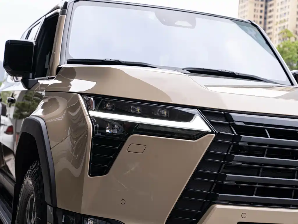 Lexus GX OVERTRAIL Far Peak