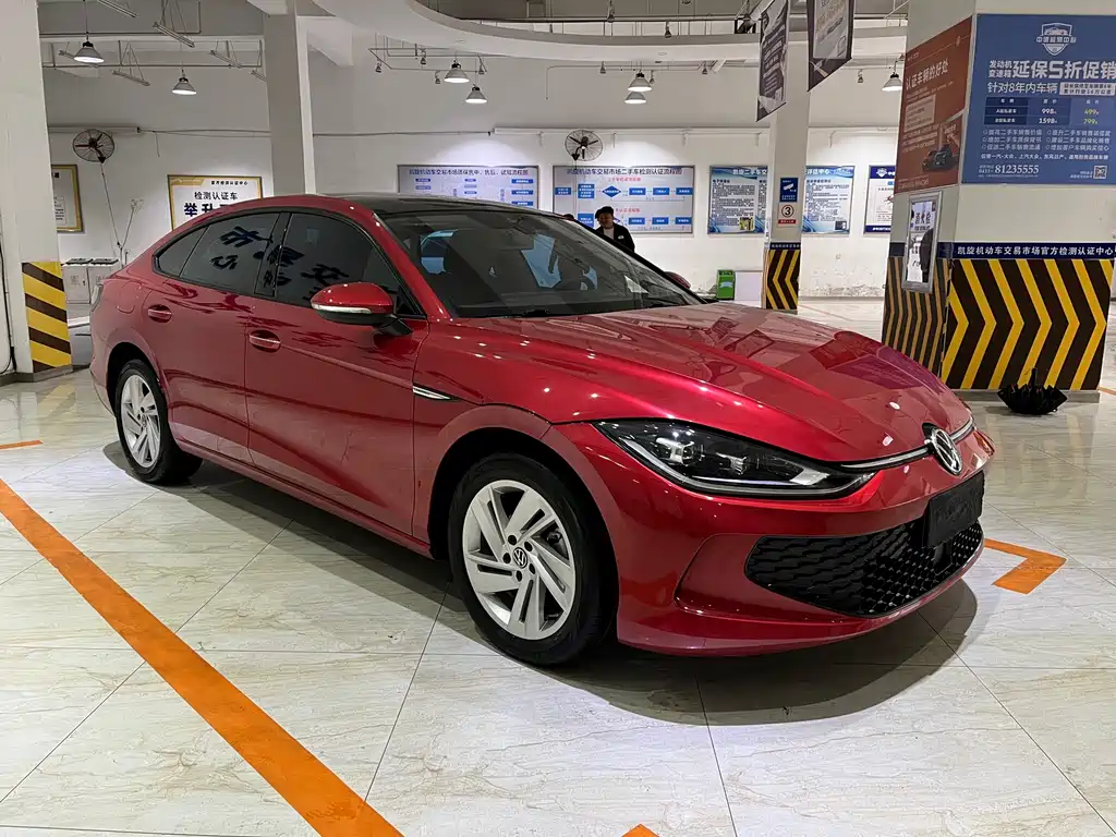 Lamando Lamando L 280 TSI DSG Dazzle Hot