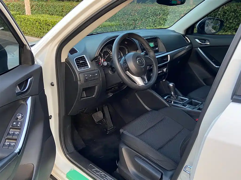 Mazda CX-5 2.0 L Auto 2 WD Urban