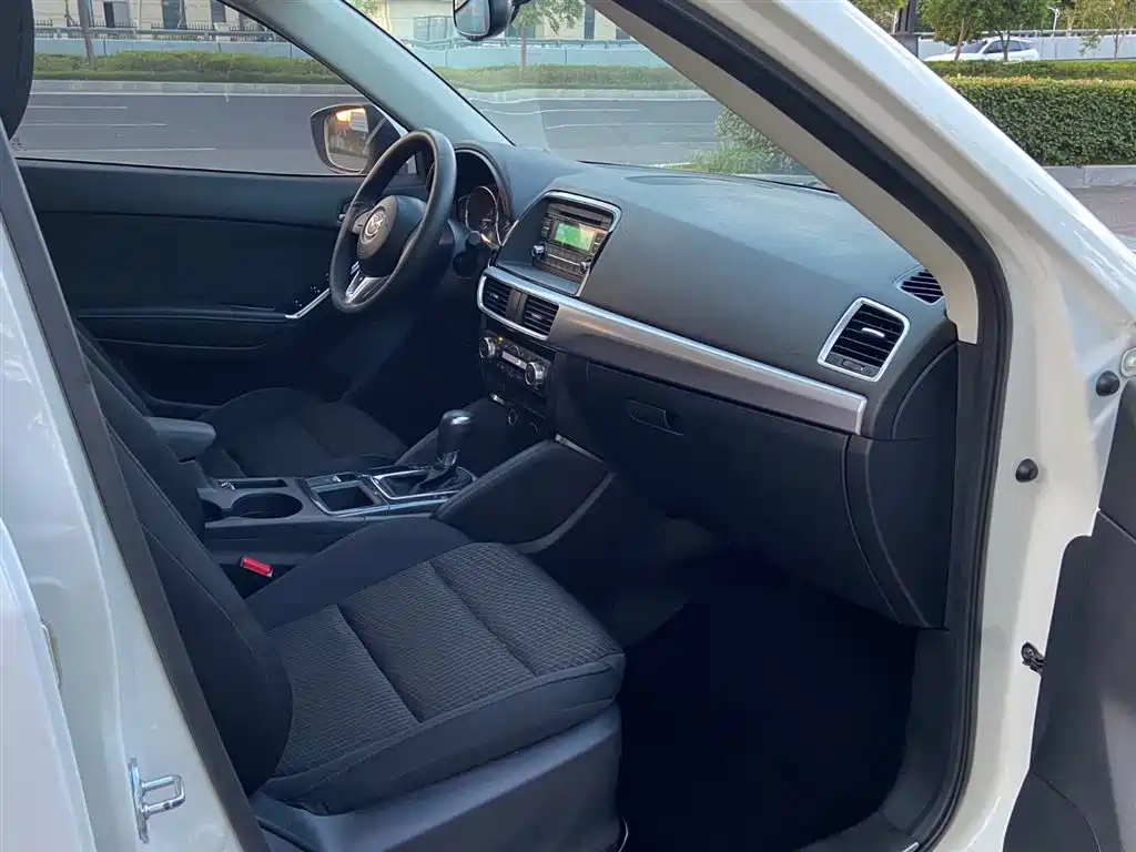Mazda CX-5 2.0 L Auto 2 WD Urban