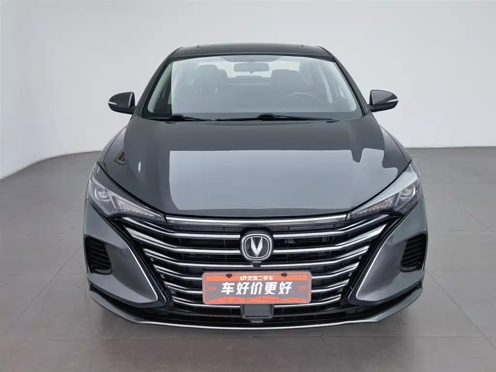 Eado PLUS 1.6 L GDI Manual Luxury
