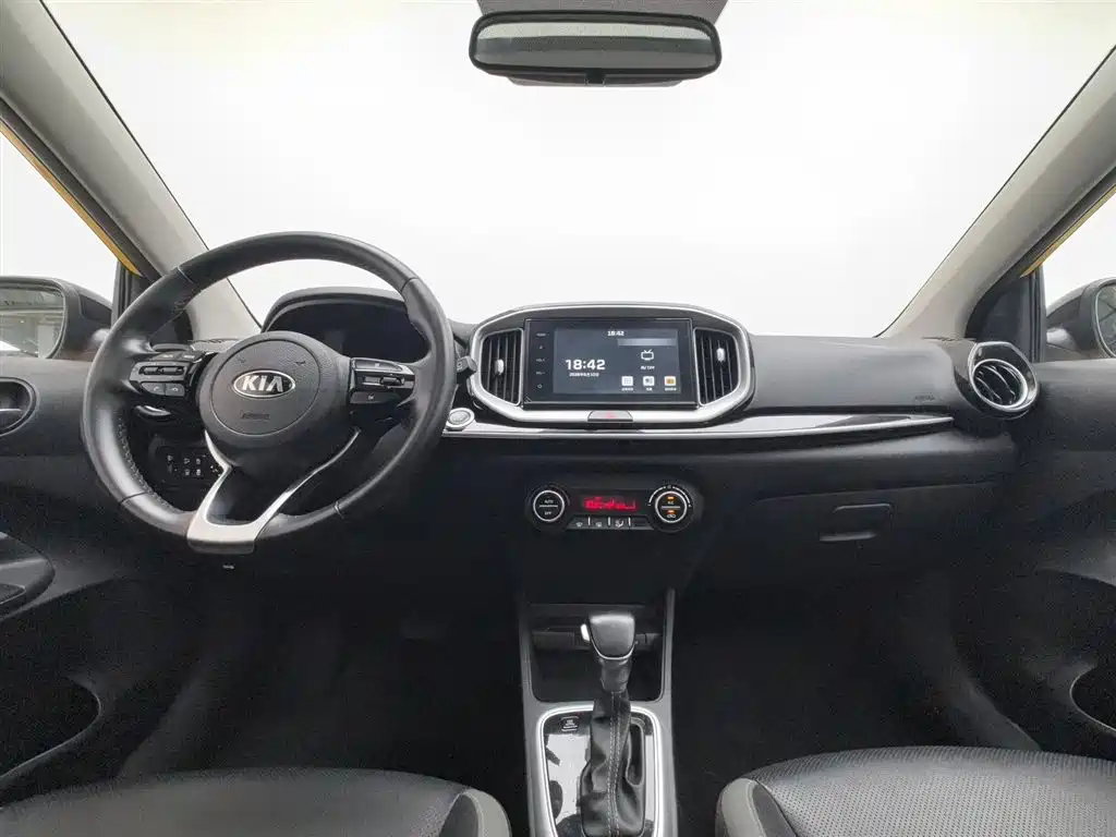 Stonic 1.4 L Auto Sport CN-VI