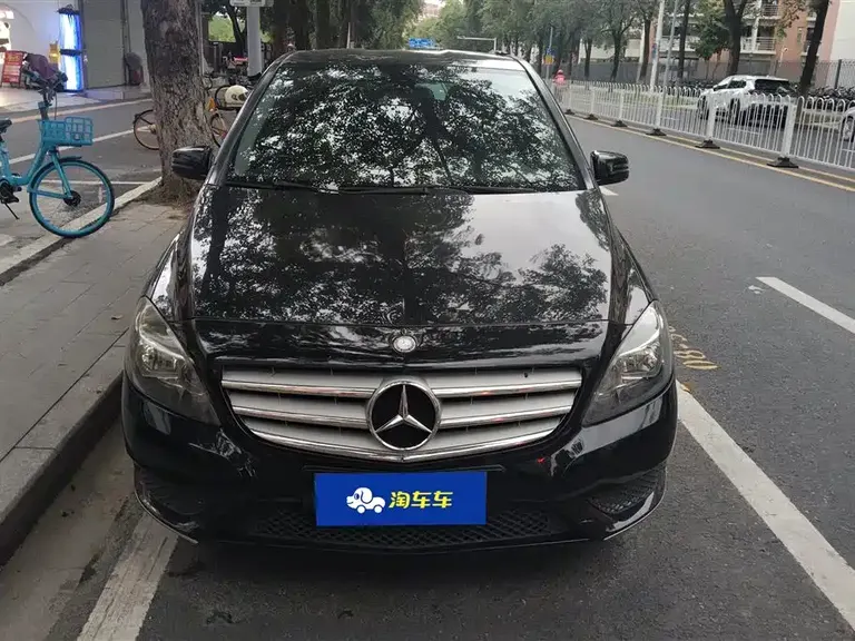 Mercedes-Benz B-Class B 180
