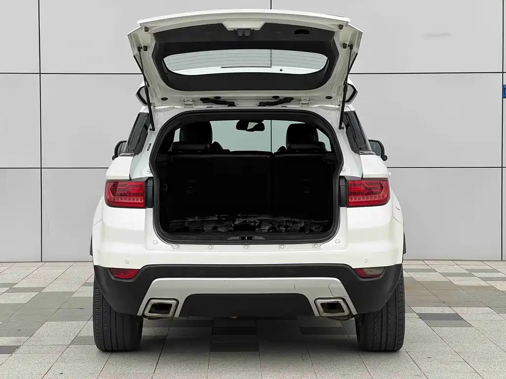 Landwind X7 2.0 T Panoramic Distinguished
