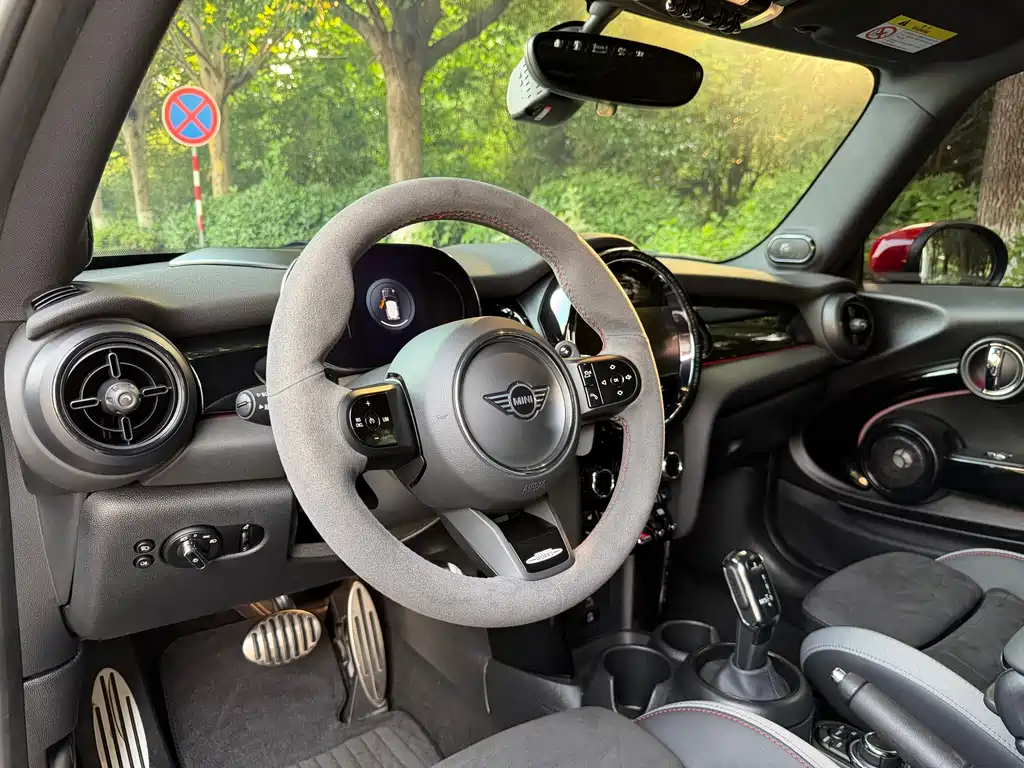 MINI JCW 2.0 T JOHN COOPER WORKS ALL-IN