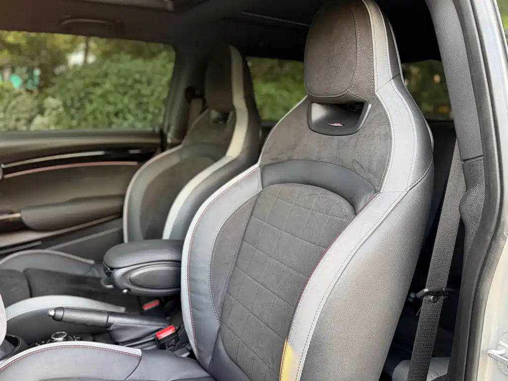 MINI JCW 2.0 T JOHN COOPER WORKS ALL-IN