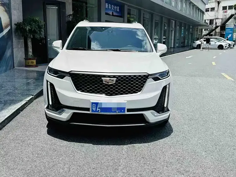 Cadillac XT6 2.0 T 6-seat 4 WD Style