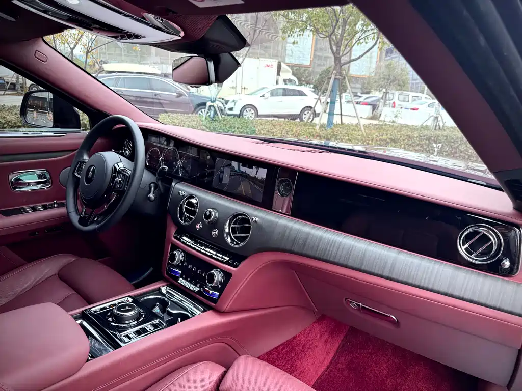 Ghost 6.7 T LWB Range