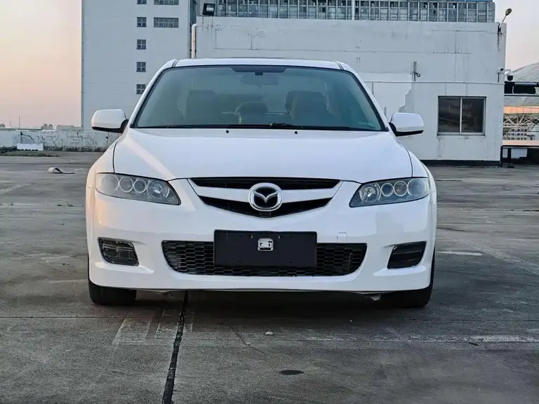 Mazda 6 2.0 L Auto Fashion