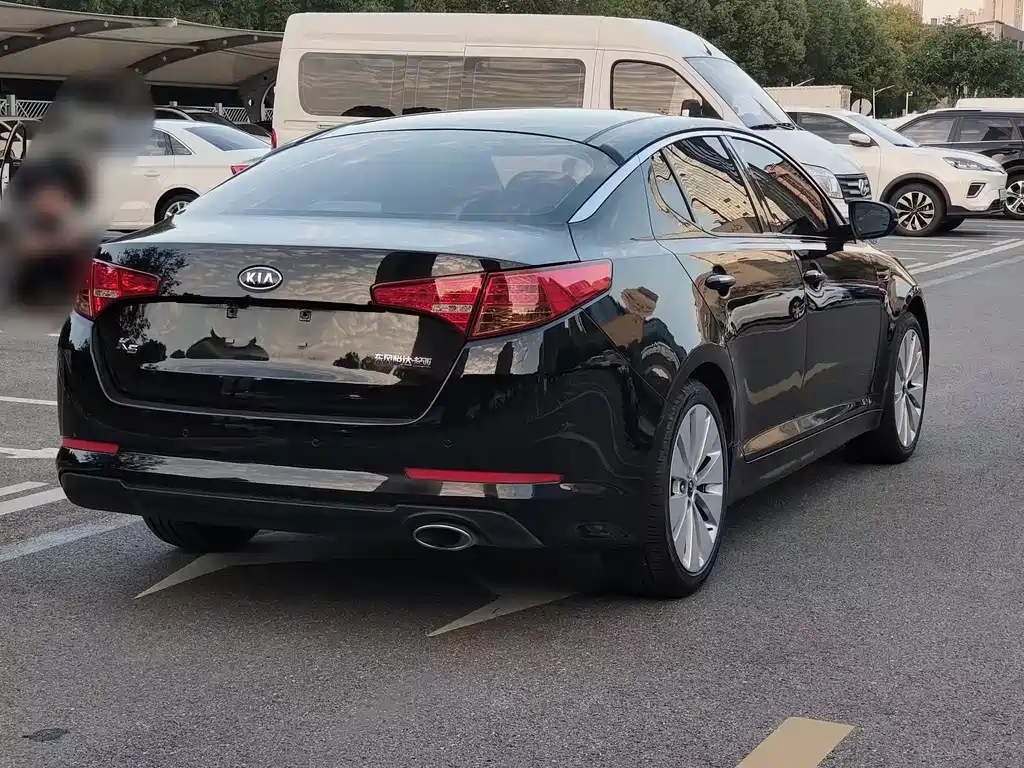 Kia K5 2.0 L Auto GLS
