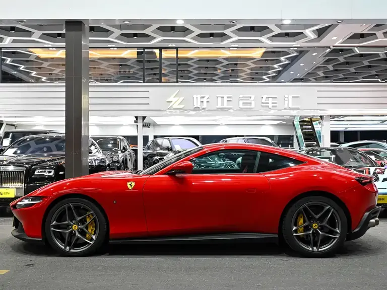 Ferrari Roma 3.9 T V8
