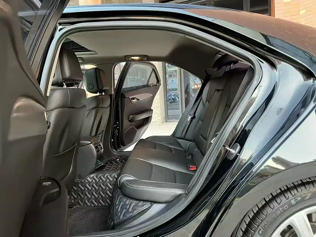 Cadillac ATS-L 28 T Fashion