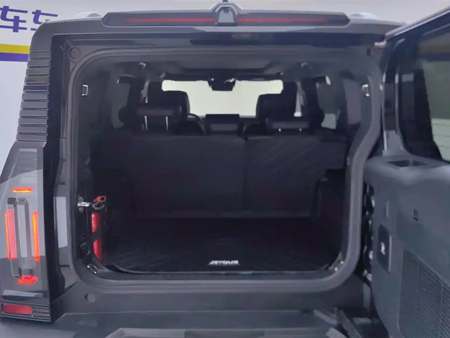 Jetour Traveller 2.0 T 4 WD Conquer PRO
