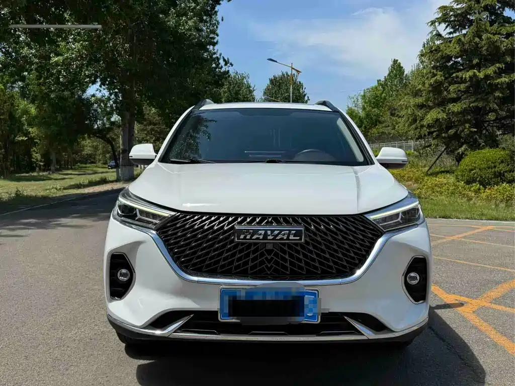 Haval M6 PLUS 1.5 T Manual Luxury Connected