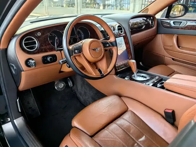 Bentley Flying Spur 6.0 T 5-seat