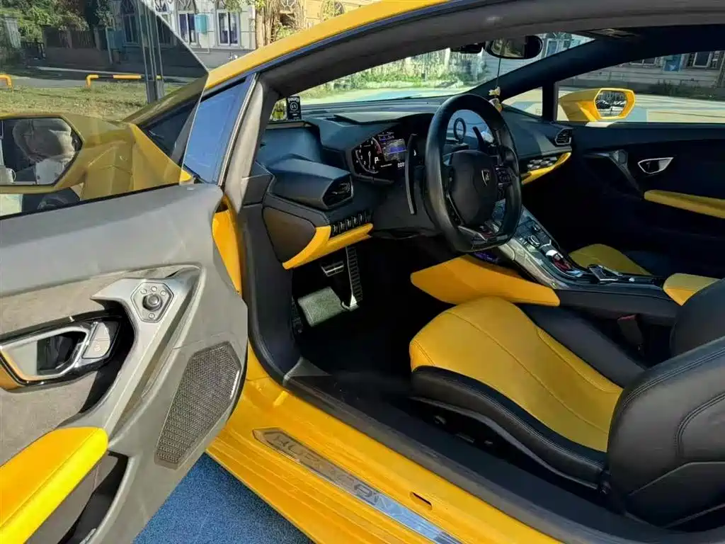 Huracán Huracán Coupe