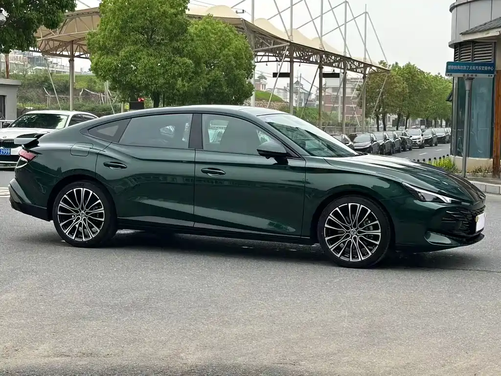 MG7 2.0 T Auto Beauty Hunter Luxury Enjoyment