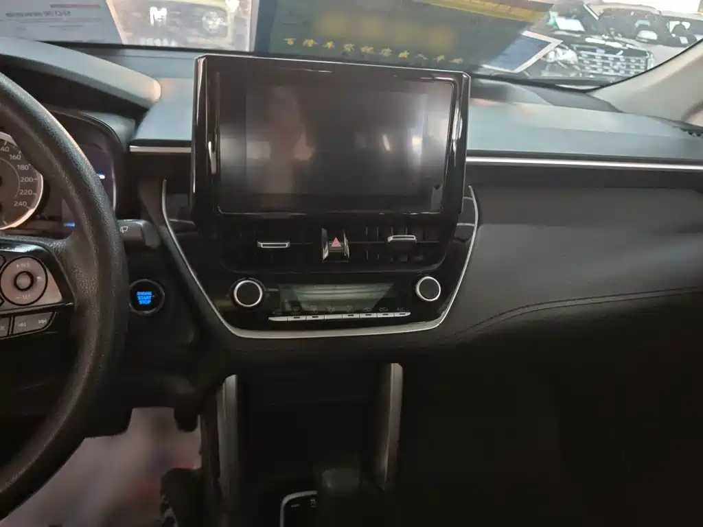 Frontlander 2.0 L CVT Leading