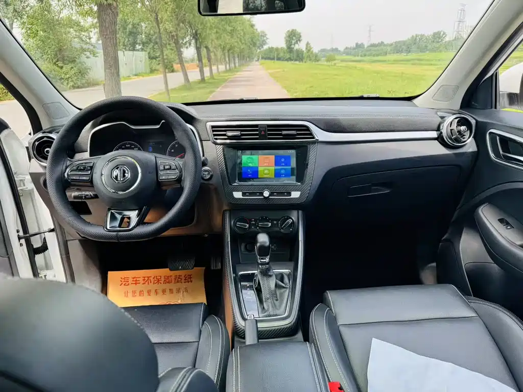 MG ZS 1.5 L Auto Luxury CN-V