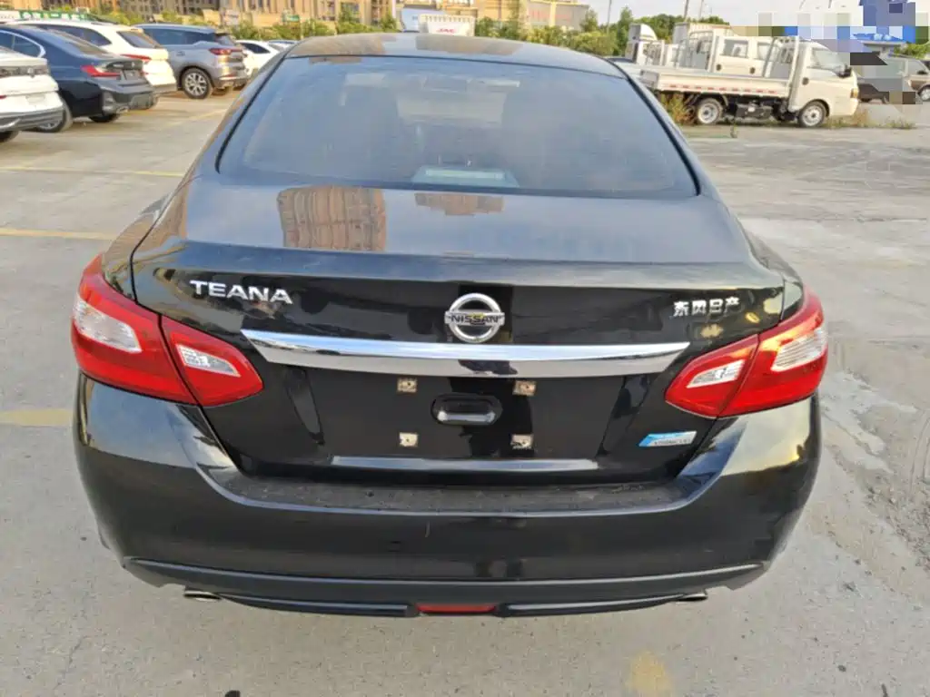 Teana Facelift 2.0 L XL Comfort