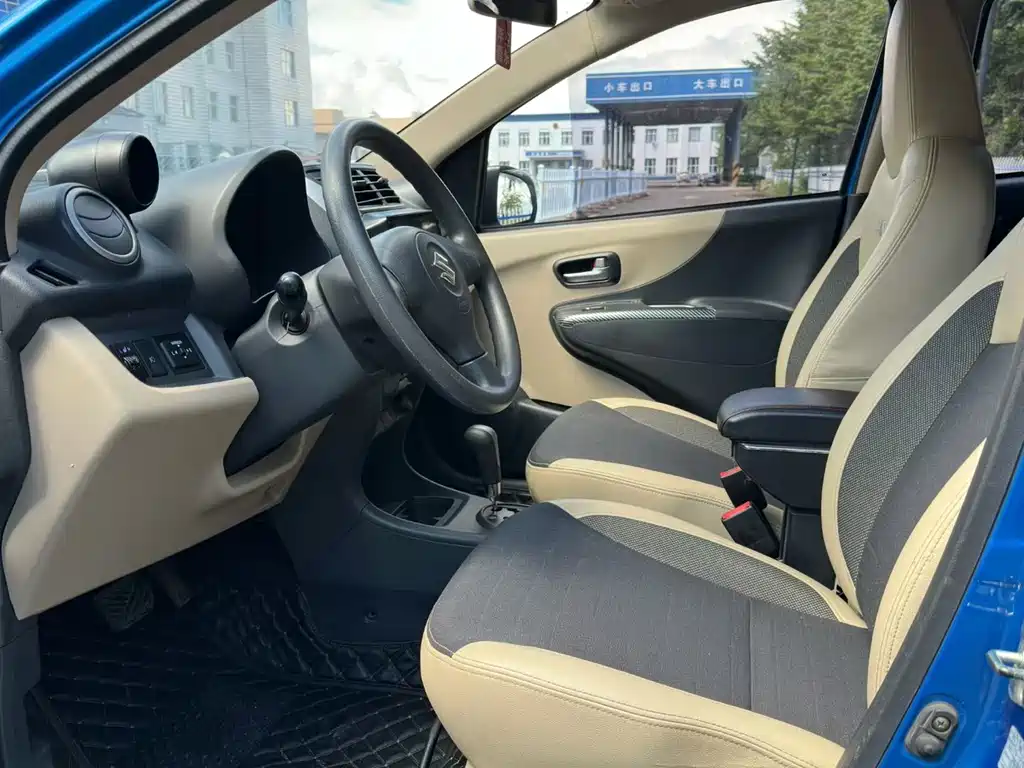 Alto 奥拓 2009款 1.0 L 自动豪华型