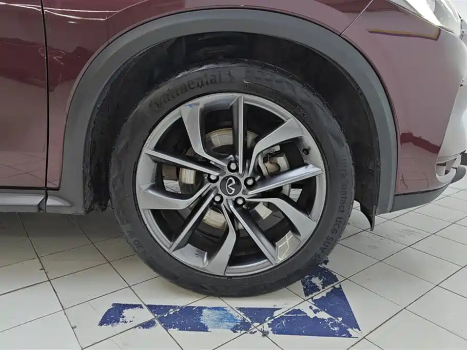 Infiniti QX50 英菲尼迪QX50 2020款 改款 2.0 T 四驱领航版