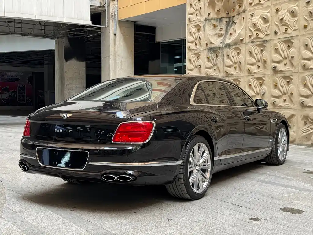 Flying Spur PHEV 2.9 T V6 Hybrid