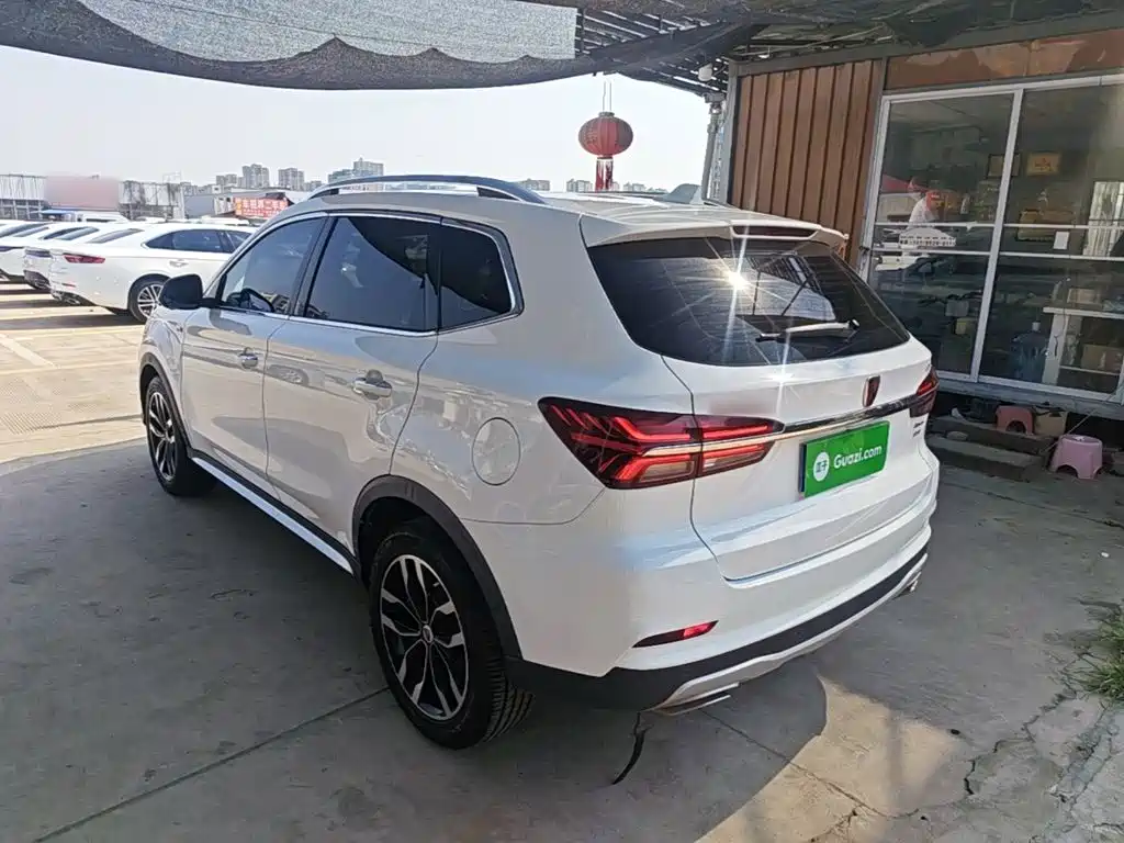 Roewe RX5 荣威RX5 2018款 30 T 两驱自动互联网铂金版