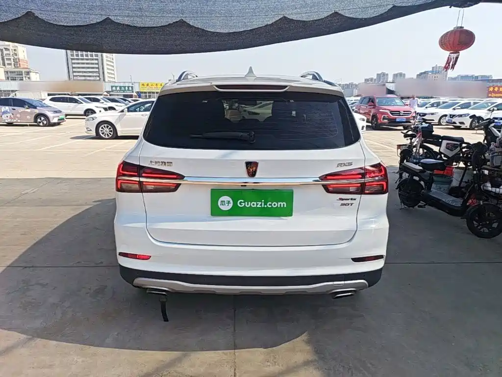 Roewe RX5 荣威RX5 2018款 30 T 两驱自动互联网铂金版