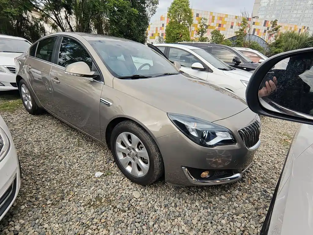 Regal 2.0 L Leading Fashion