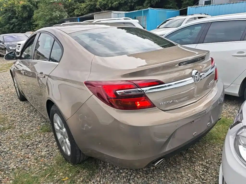 Regal 2.0 L Leading Fashion
