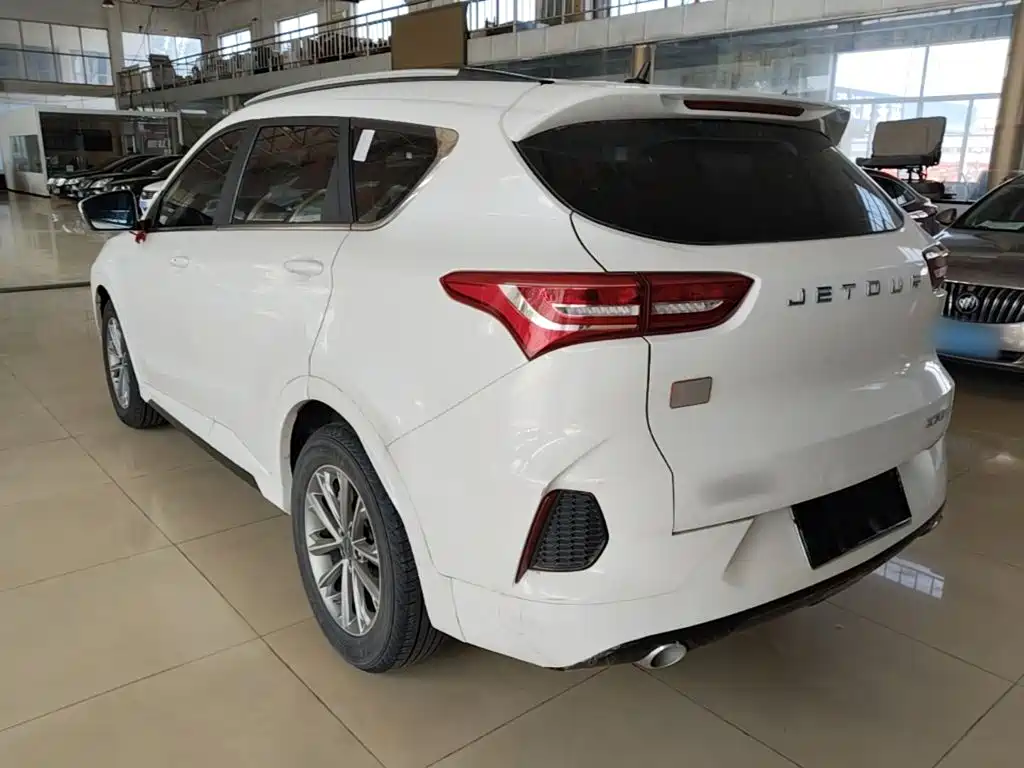 Jetour X70 1.5 T DCT Smooth Travel 5-seat