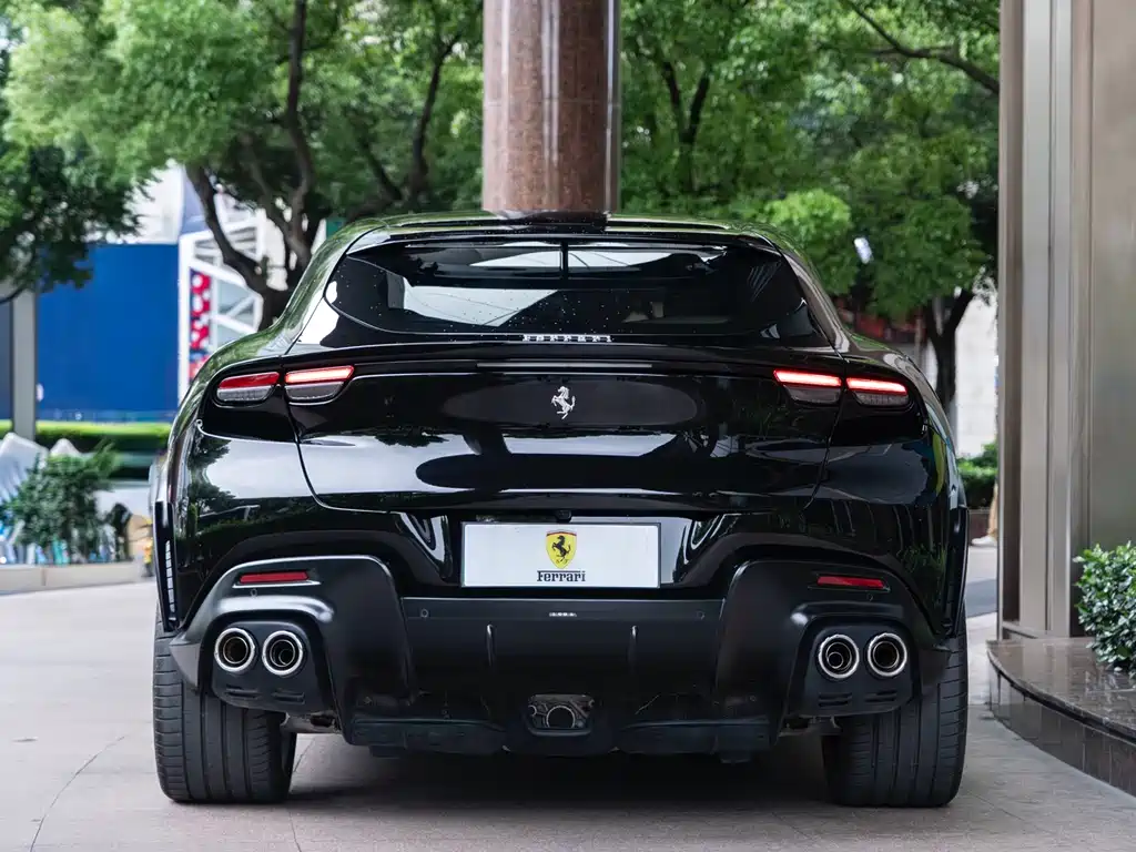 Purosangue 6.5 L V12