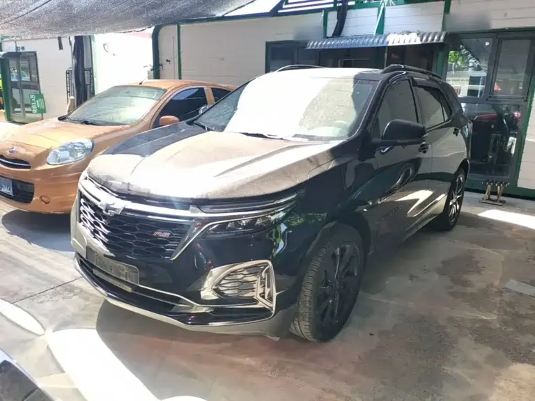 Chevrolet Equinox 探界者 2022款 轻混 550 T RS 四驱智能拓界版