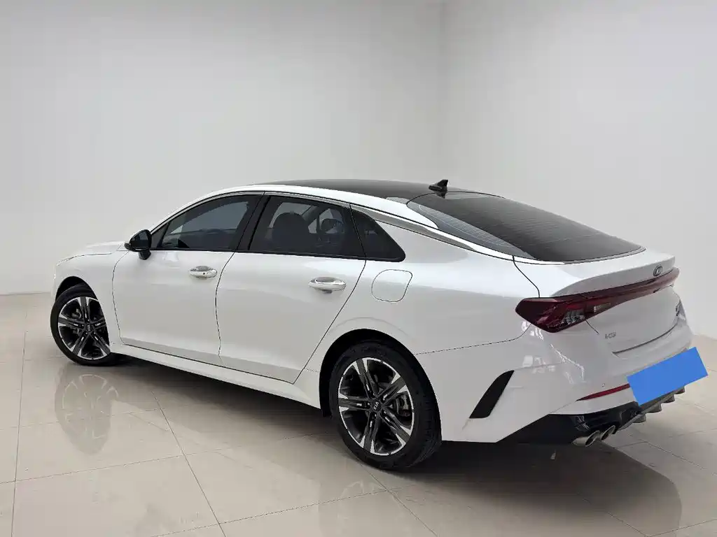 Kia K5 380 T GT-Line Distinguished Tech