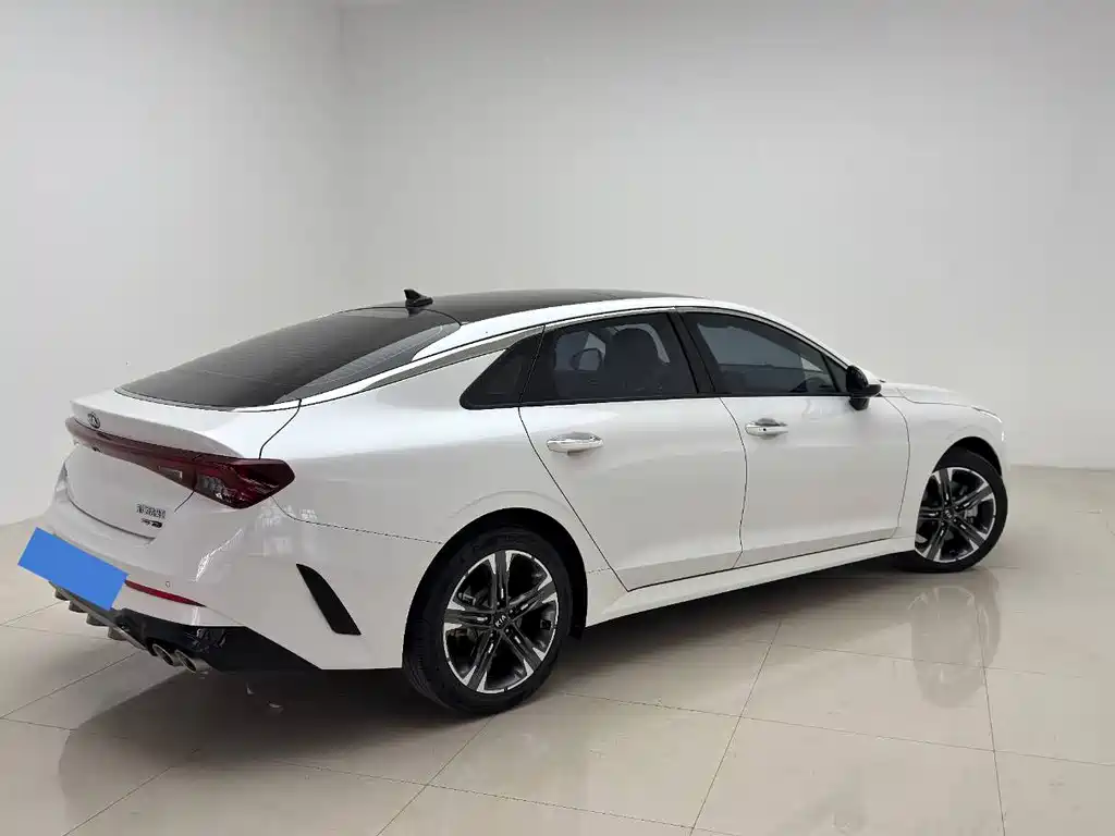 Kia K5 380 T GT-Line Distinguished Tech